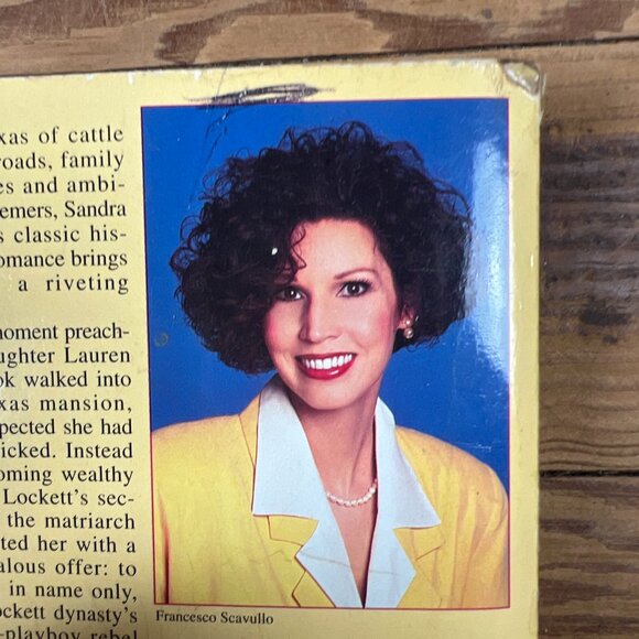 NYT Bestselling Author LOT OF 2 SANDRA BROWN ROMANCE NOVELS PAPERBACK - Picture 5 of 7